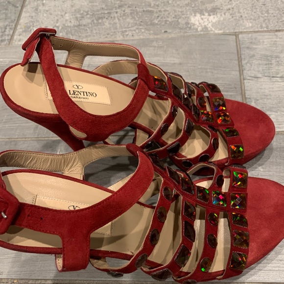 VALENTINO Garavani platform red suede pumps with stones . Size 39 - Picture 4 of 7